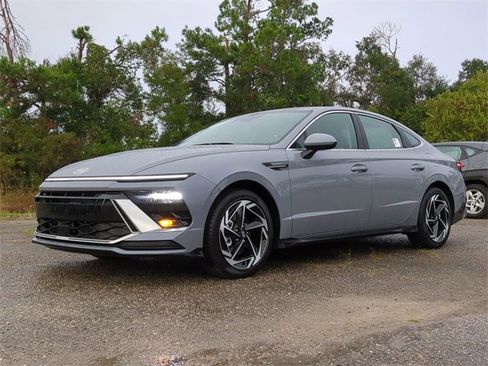 New 2026 Hyundai Sonata SEL image 2