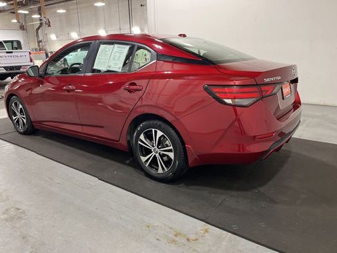 Used 2020 Nissan Sentra SV FWD image 6
