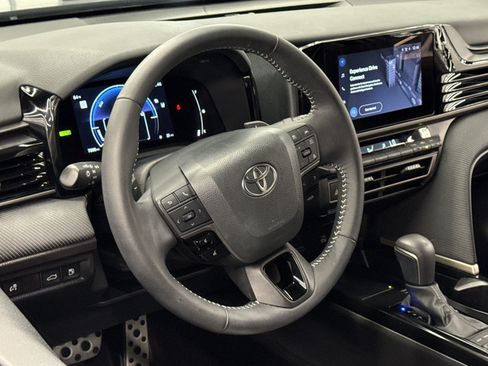 Used 2026 Toyota Camry SE w/ Convenience Package FWD image 17