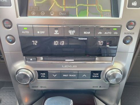 Used 2017 Lexus GX 460 Premium w/ Premium Package image 19