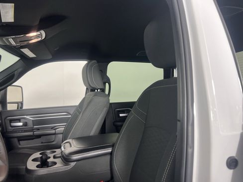 Certified 2025 RAM 2500 Big Horn image 25