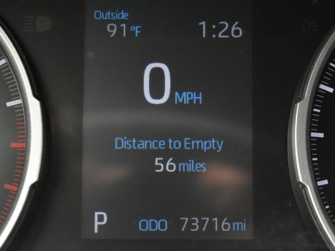 Used 2021 Toyota RAV4 LE FWD image 32