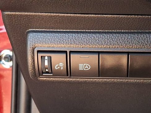 Used 2025 Toyota Corolla LE FWD image 25