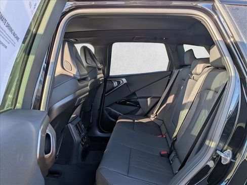 New 2026 BMW X3 xDrive30 w/ Premium Package image 16