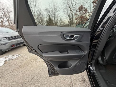 Used 2019 Volvo XC60 T6 Inscription w/ Protection Package Premier image 15