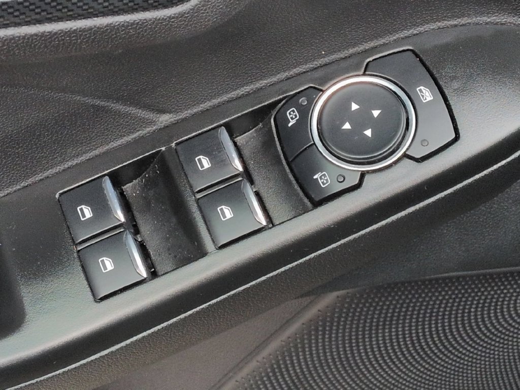 Used 2026 Ford Escape ST-Line FWD image 13