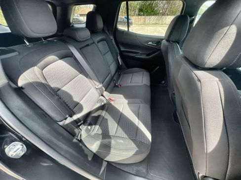 Used 2025 Chevrolet Equinox LT image 26