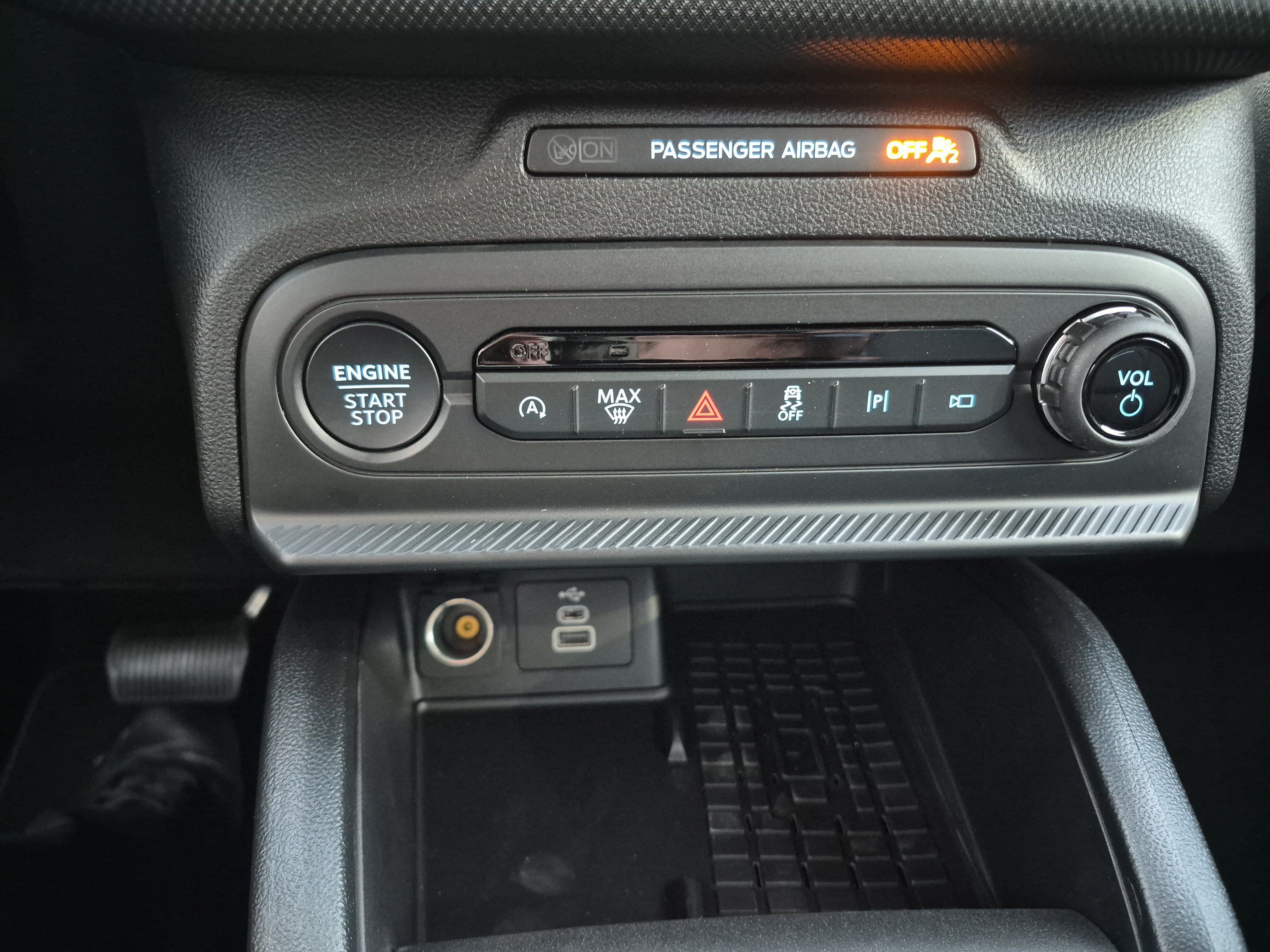 New 2025 Ford Bronco Sport Outer Banks w/ Outer Banks Tech Package+ AWD/4WD image 34