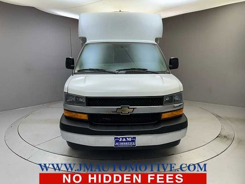 Used 2021 Chevrolet Express 3500 w/ Power Convenience Package image 8