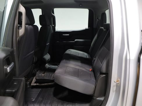 Used 2019 Chevrolet Silverado 1500 W/T w/ WT Fleet Convenience Package AWD/4WD image 18