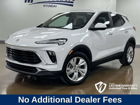 Used 2025 Buick Encore GX Preferred FWD image 1