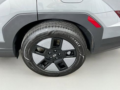 Certified 2026 Hyundai Santa Fe SE image 24