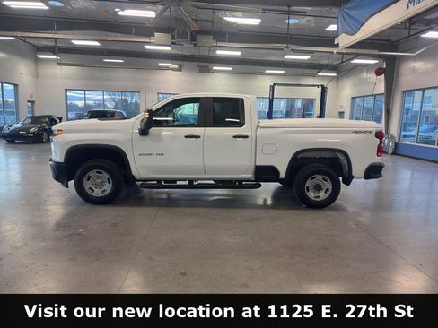 Used 2020 Chevrolet Silverado 2500 W/T w/ WT Convenience Package image 2