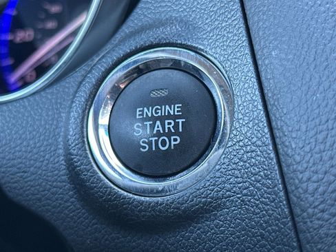 Used 2019 Subaru Outback 2.5i Limited image 36