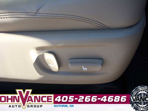 Used 2024 Toyota 4Runner SR5 Premium w/ Moonroof Package image 20