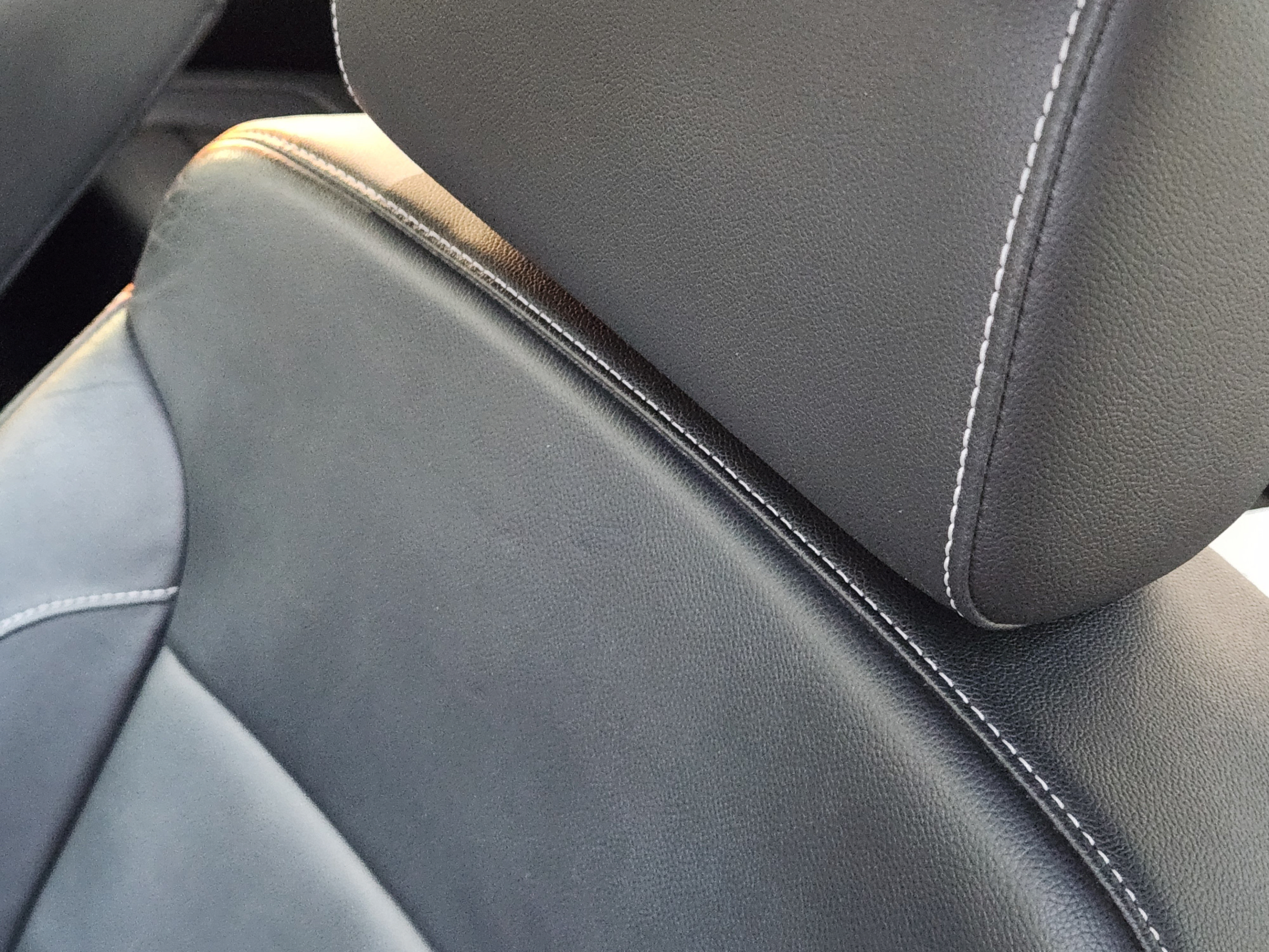 Used 2018 Chevrolet Silverado 1500 LT w/ Texas Edition RWD image 7