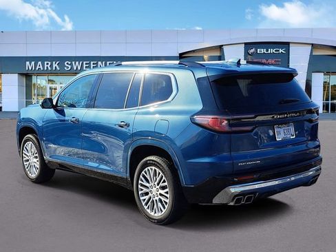 Used 2024 GMC Acadia Denali image 32