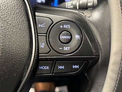 Used 2019 Toyota RAV4 XSE AWD/4WD image 30