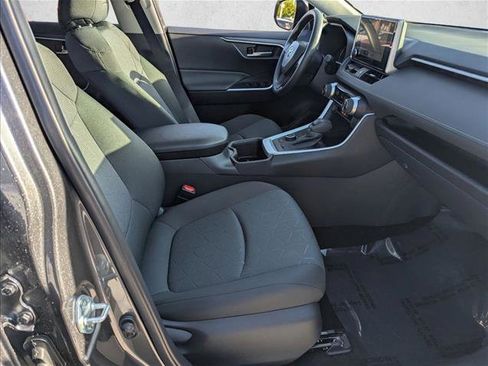 Used 2025 Toyota RAV4 XLE w/ Convenience Package image 21