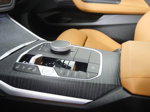 Certified 2025 BMW 230i xDrive Coupe w/ Premium Package image 20