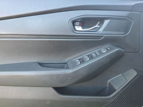 Used 2023 Honda Accord EX image 11