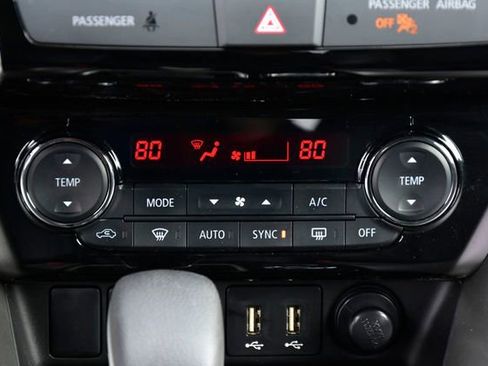 Used 2025 Mitsubishi Eclipse Cross SE AWD/4WD image 20
