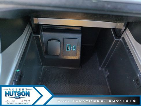 Used 2020 Ford Explorer Limited w/ Class III Trailer Tow Package image 32