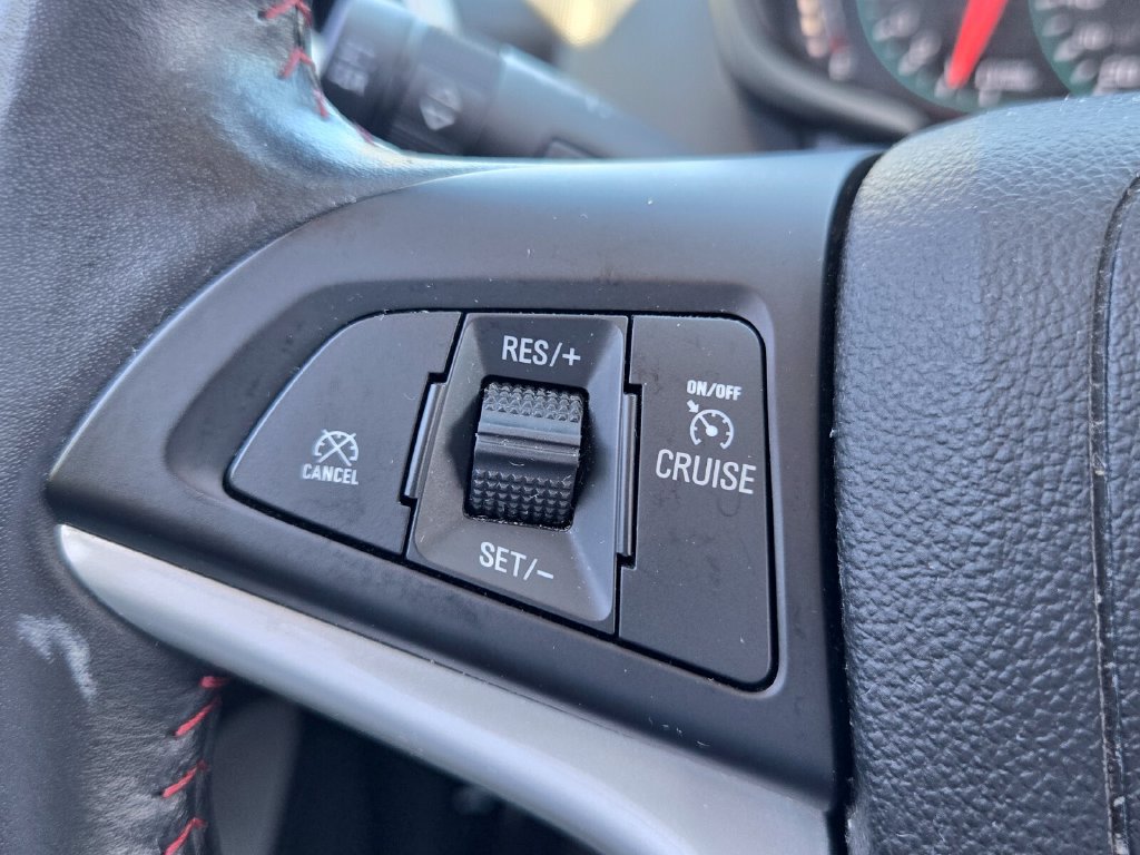 Used 2018 Chevrolet Sonic LT w/ Convenience Package FWD image 21