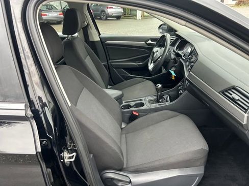 Used 2020 Volkswagen Jetta R-Line image 10