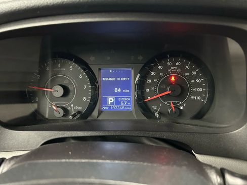 Used 2017 Toyota Sienna LE image 16