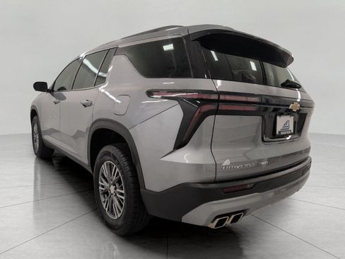 Used 2024 Chevrolet Traverse LT w/ Trailering Package AWD/4WD image 20