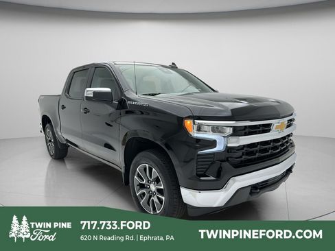 Used 2024 Chevrolet Silverado 1500 LT AWD/4WD image 1