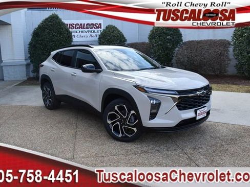 New 2026 Chevrolet Trax RS w/ Sunroof Package image 1