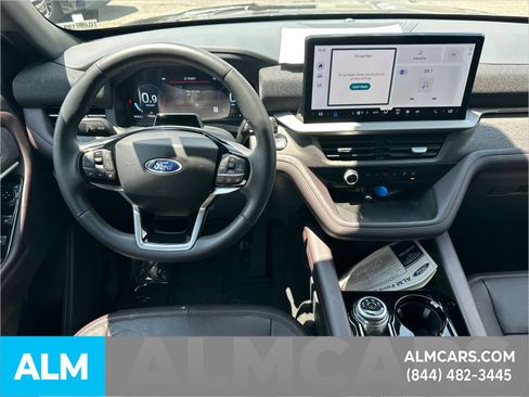 Certified 2026 Ford Explorer Platinum w/ LUX Leather Package AWD/4WD image 27