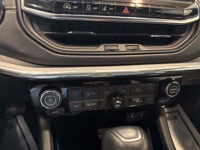 Used 2022 Jeep Compass High Altitude AWD/4WD image 24