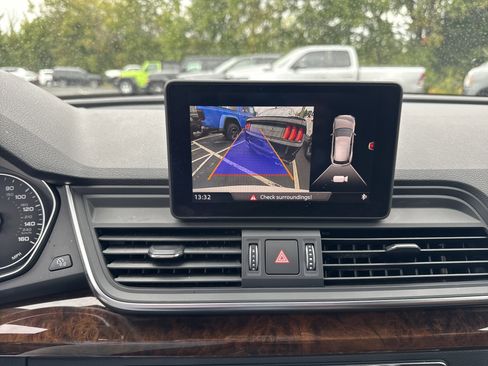 Used 2018 Audi Q5 2.0T Premium image 27