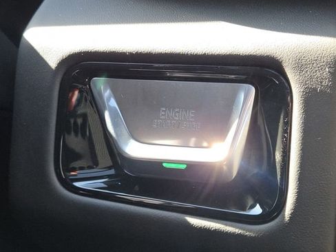 New 2026 GMC Yukon XL AT4 Ultimate image 17