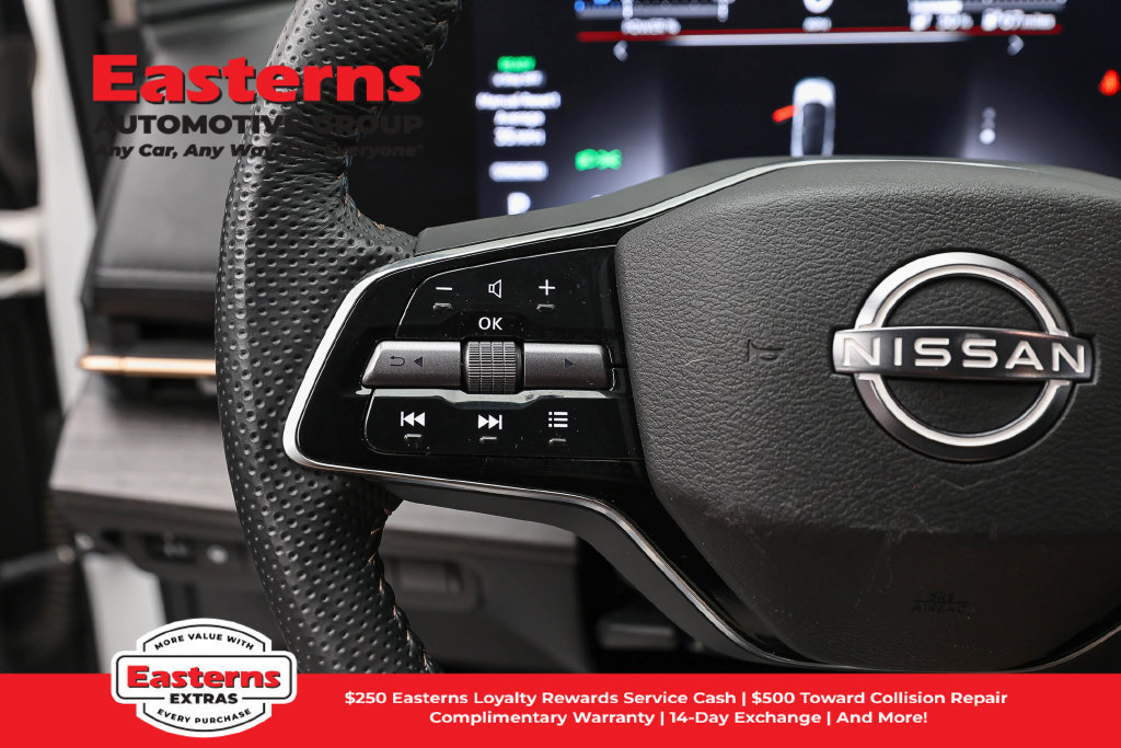 Used 2024 Nissan Ariya AWD image 16