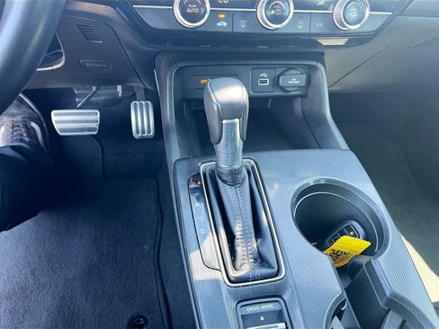 Used 2024 Honda Civic Sport image 16