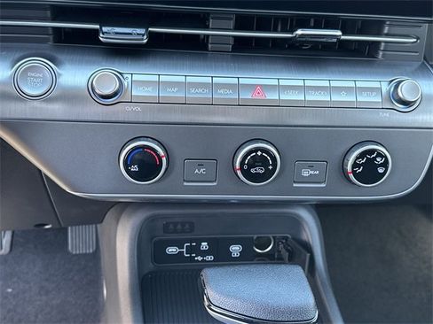 New 2026 Hyundai Kona SE image 30