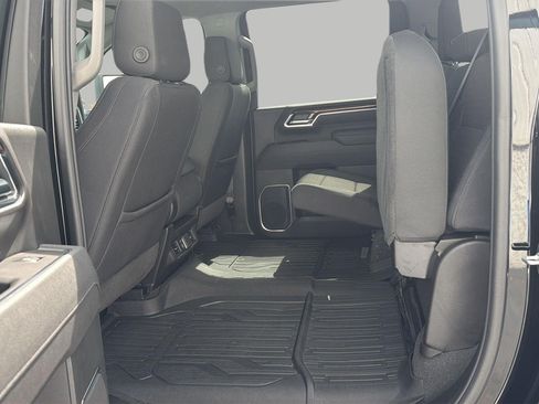 Used 2025 GMC Sierra 2500 SLE w/ SLE Value Package; AWD/4WD image 30