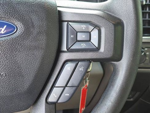 Used 2018 Ford F150 XLT AWD/4WD image 4