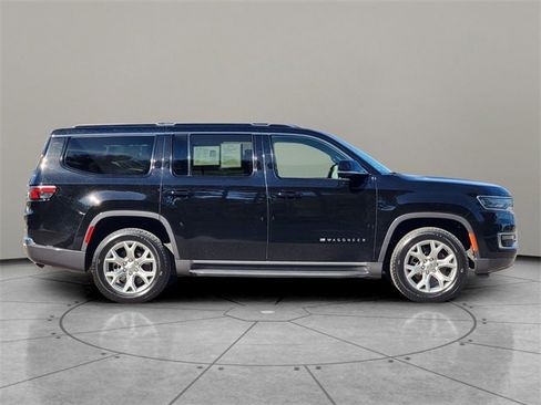 Used 2022 Jeep Wagoneer Series II image 13