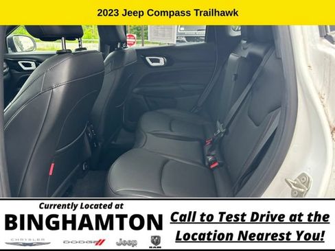 Used 2023 Jeep Compass Trailhawk w/ Trailhawk Elite Group AWD/4WD image 12