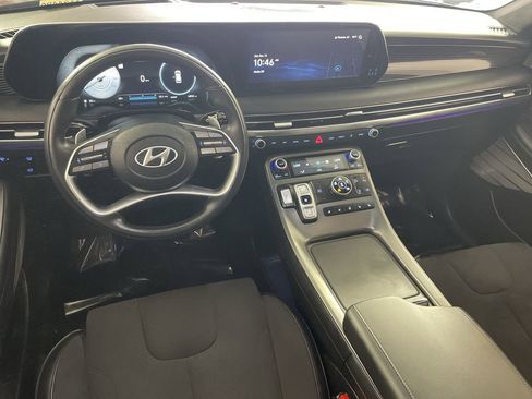 Used 2024 Hyundai Palisade Calligraphy image 21