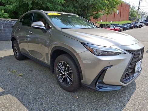 Used 2023 Lexus NX 350 AWD image 3