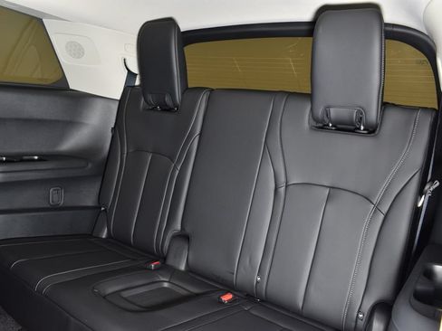 Certified 2026 INFINITI QX60 Luxe w/ Cargo Package AWD/4WD image 31