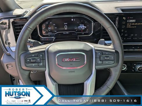 Used 2023 GMC Sierra 1500 SLT image 21