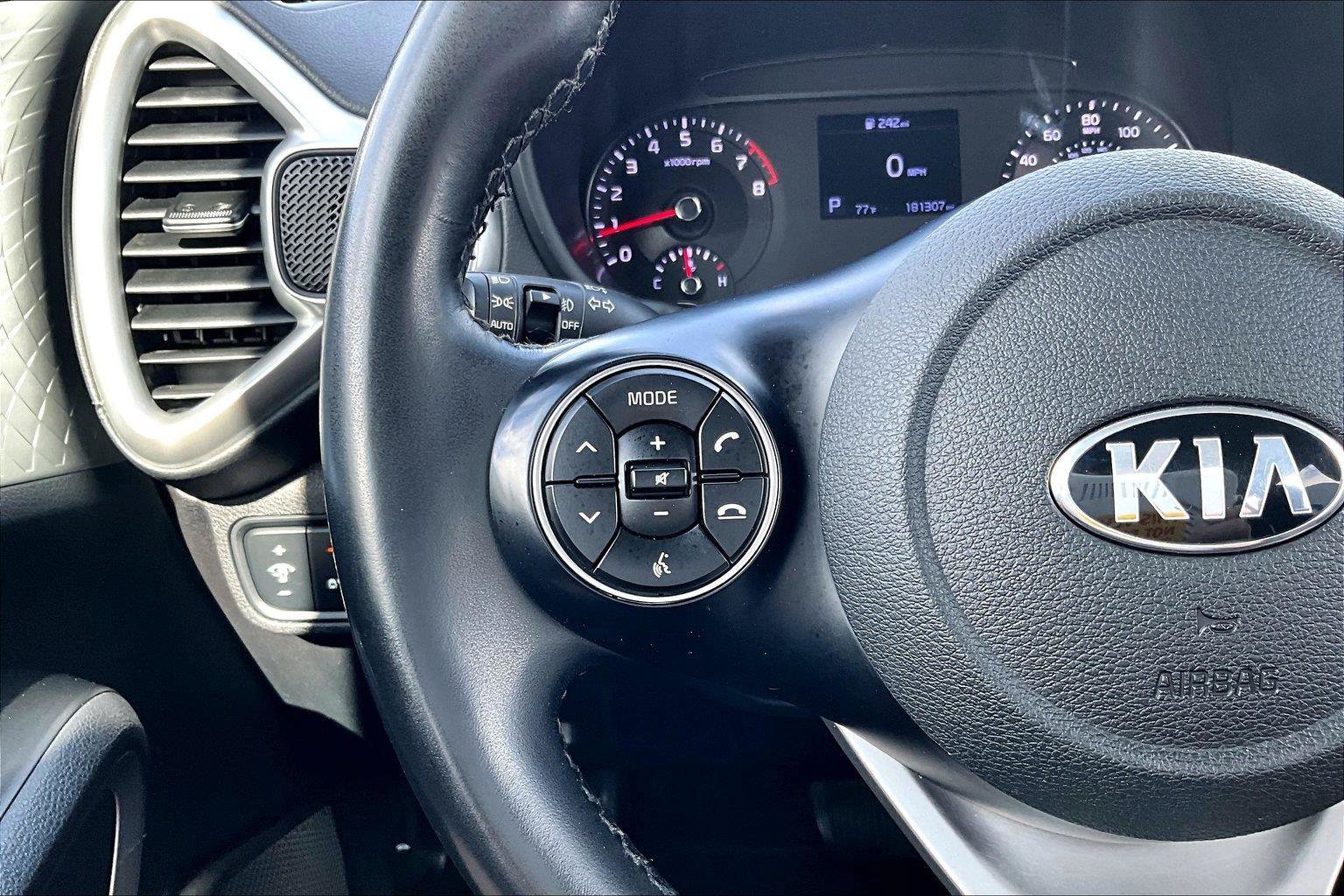 Used 2020 Kia Soul X-Line FWD image 19