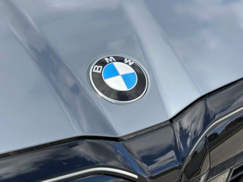 New 2026 BMW M5 w/ Executive Package image 11